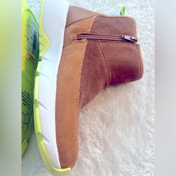 NWT Nurture the Rainier Sz 7.5 Tan Two-Tone Suede High Top Cold Weather Booties - Picture 10 of 16